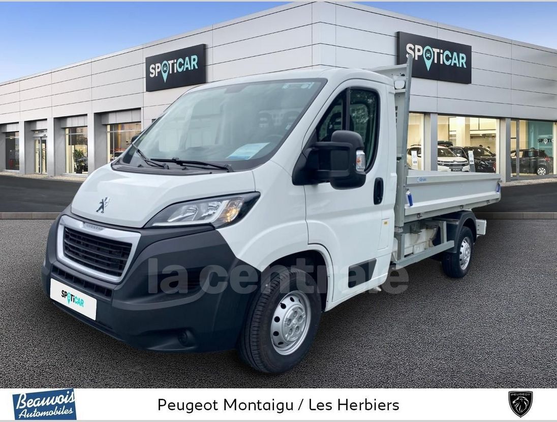 Annonce Peugeot Boxer Ii 2 Chassis Simple Cabine 2 0 Bluehdi 130 S S