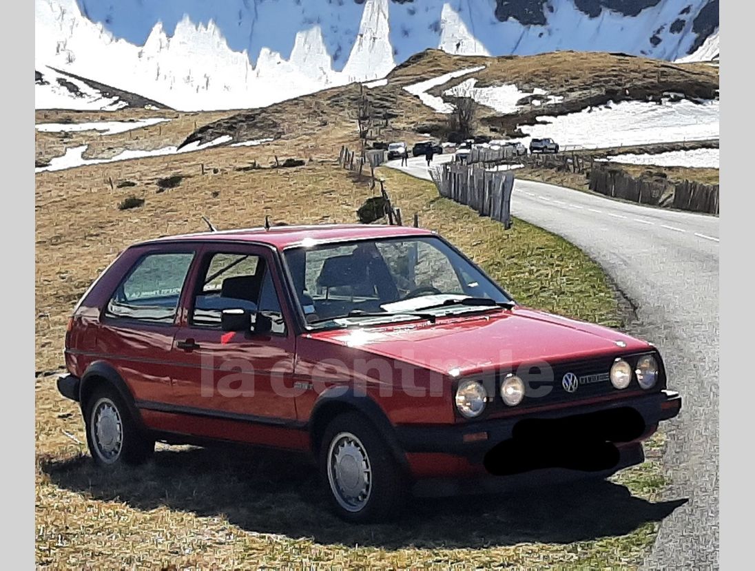 Annonce Volkswagen golf ii gti 16s 5p 1987 ESSENCE occasion - Puy-de-Dôme 63