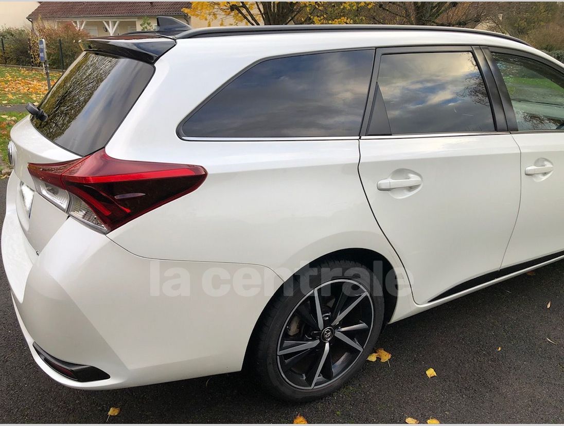 toyota auris 2 touring sports occasion - Annonce toyota auris 2 touring  sports - La Centrale