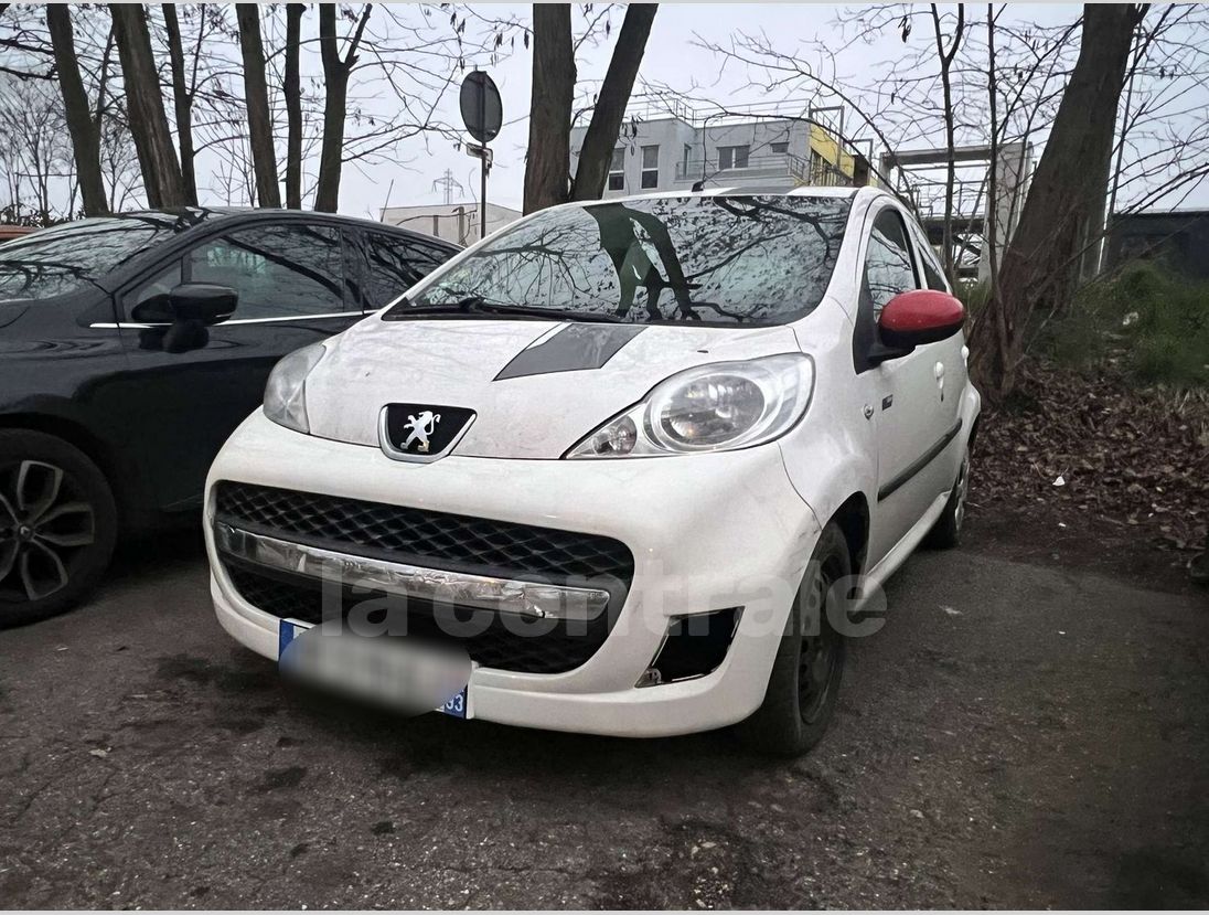Annonce Peugeot 107 (2) 1.0 12v 68 pack limited 5p 2010 ESSENCE occasion - Val-d'Oise  95