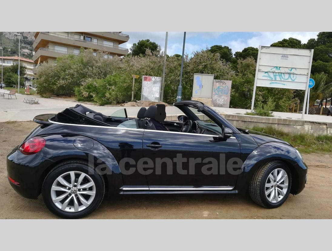 Annonce Volkswagen coccinelle 2 cabriolet 2.0 tdi 110 design