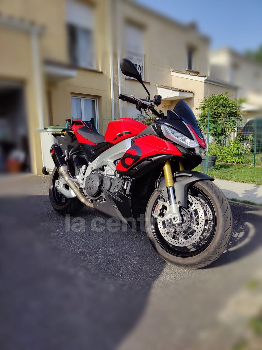 aprilia v4 tuono 1100