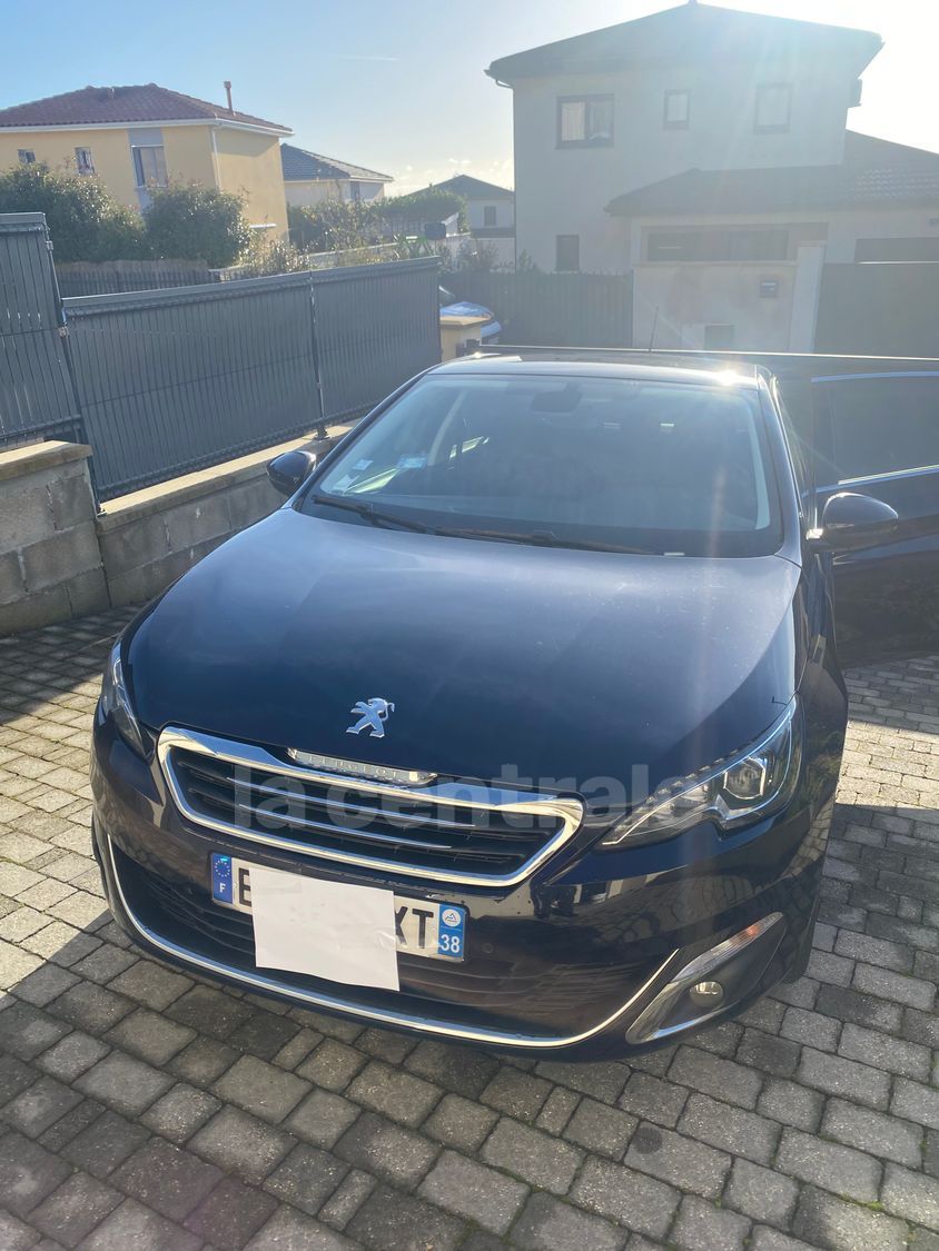 Annonce Peugeot Ii Puretech S S Allure Essence Occasion Rh Ne