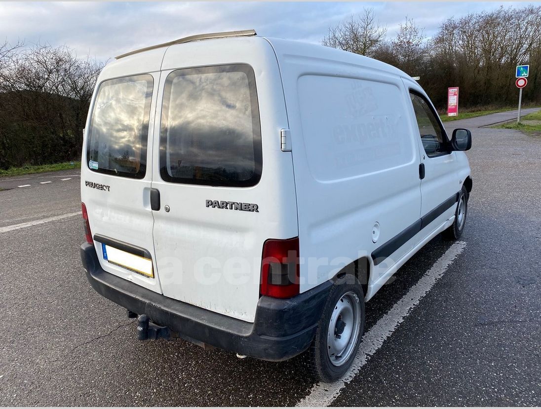 Annonce Peugeot partner 1.9 d plancher cab 1999 DIESEL occasion