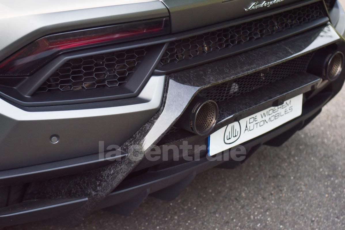 Annonce Lamborghini huracan lp 640-4 performante 2018 ESSENCE occasion -  Montigny le bretonneux - Yvelines 78