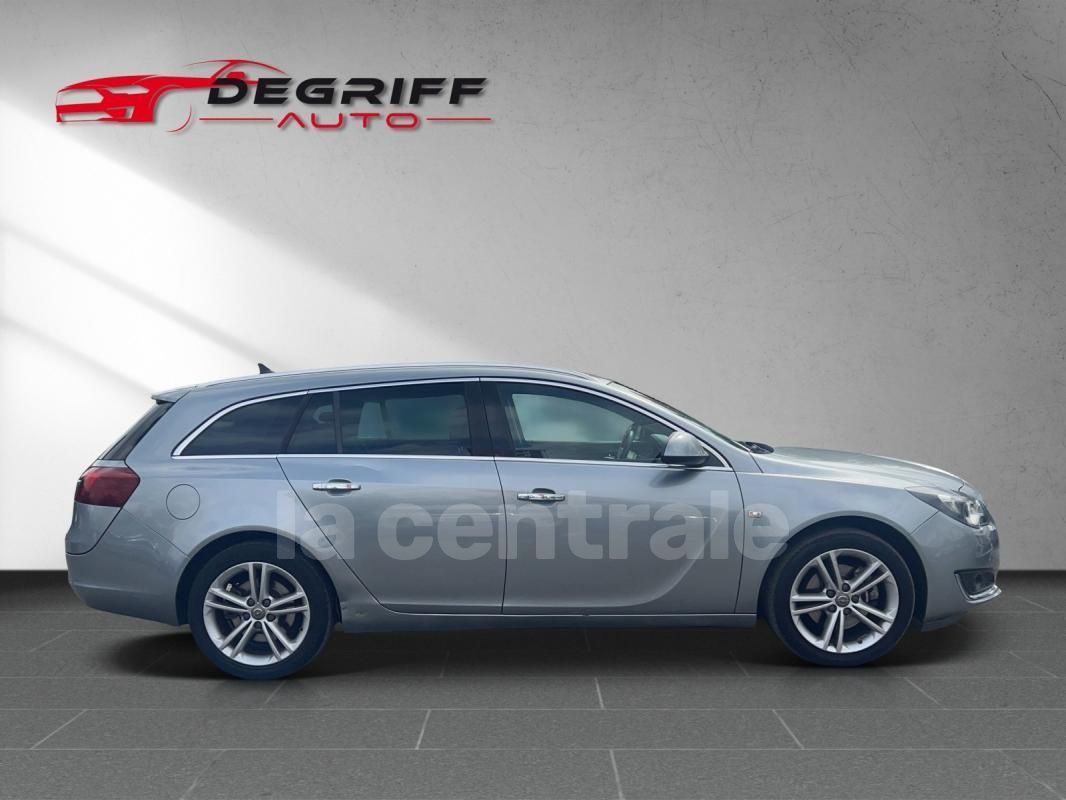 Annonce Opel insignia (2) sports tourer 2.0 cdti 163 cosmo pack auto 2015  DIESEL occasion - Toulouse - Haute-Garonne 31