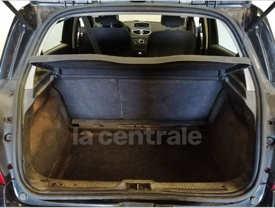 Renault Clio 3 diesel Carquefou 44
