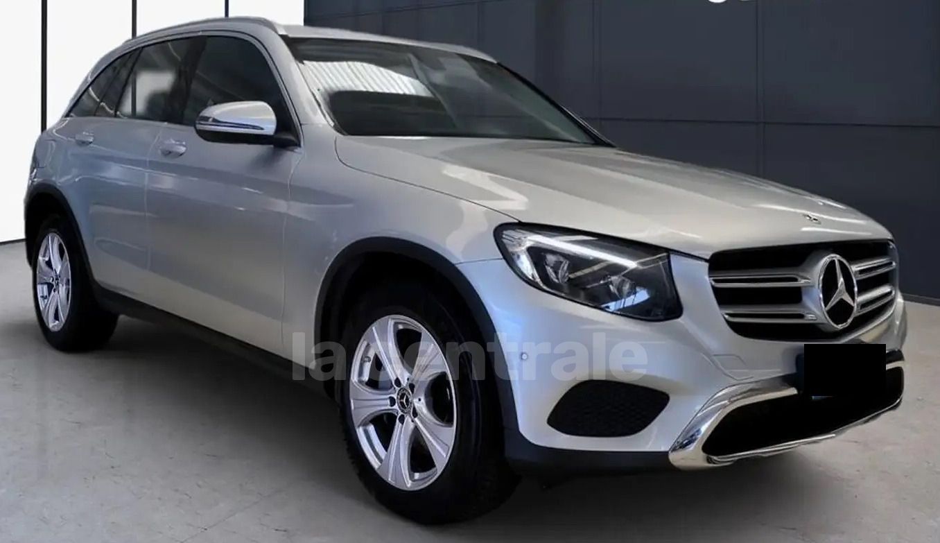 Annonce Mercedes Glc Matic Essence Occasion Montreuil Bellay Maine Et Loire