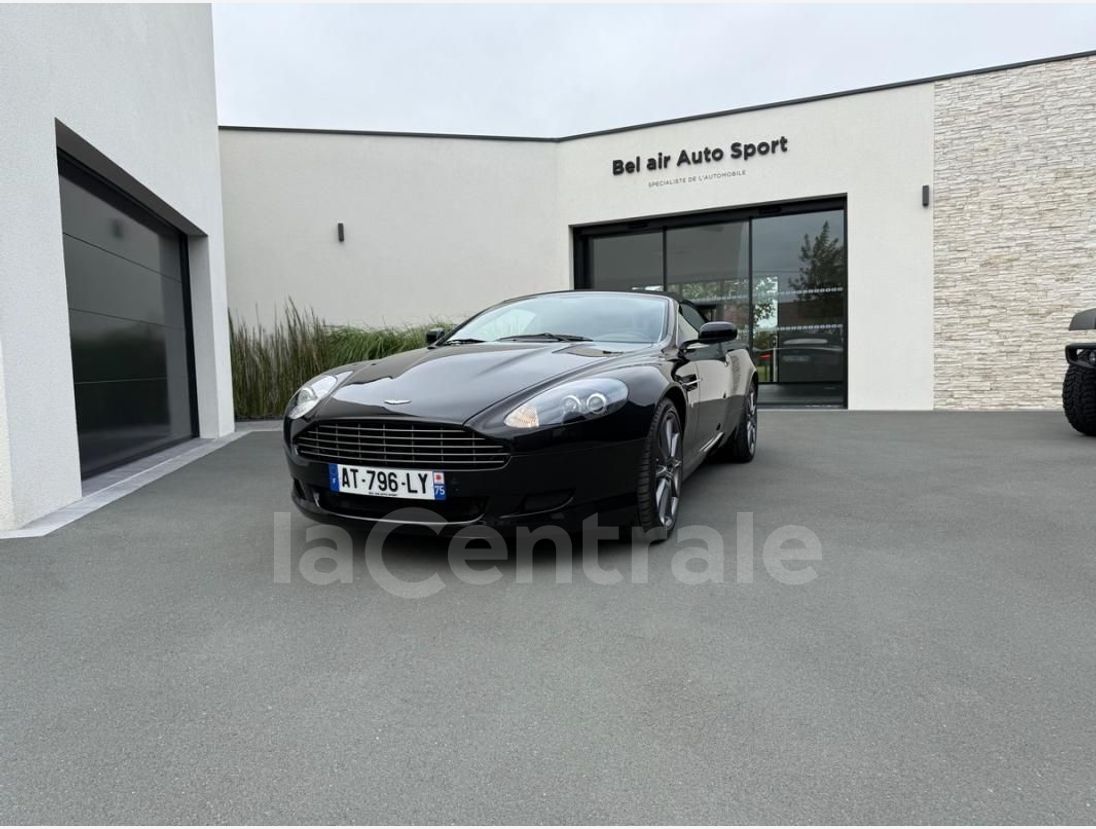 Aston Martin Db9 