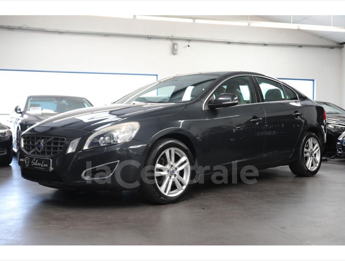 [Image: E117214633_STANDARD_12.jpg?version=1761038554]