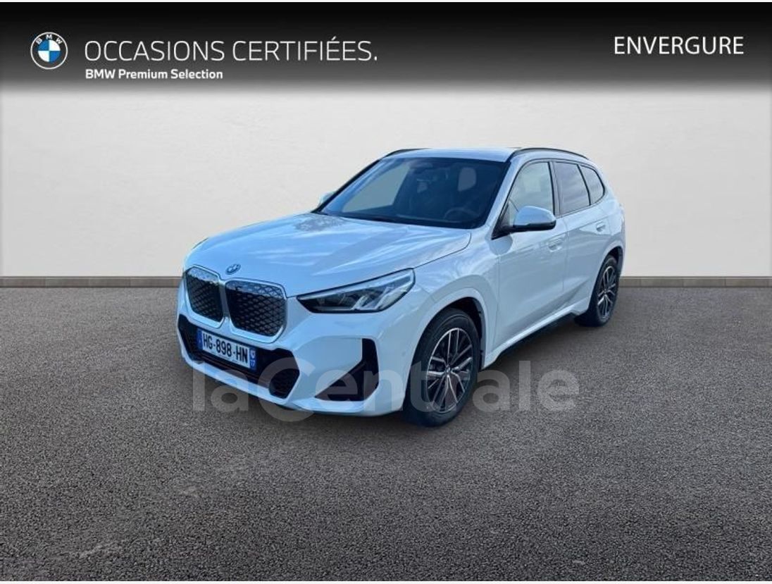 BMW Ix1 U11 