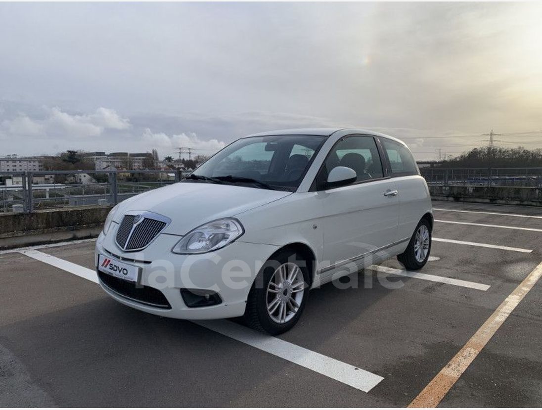 Lancia Ypsilon Ii 