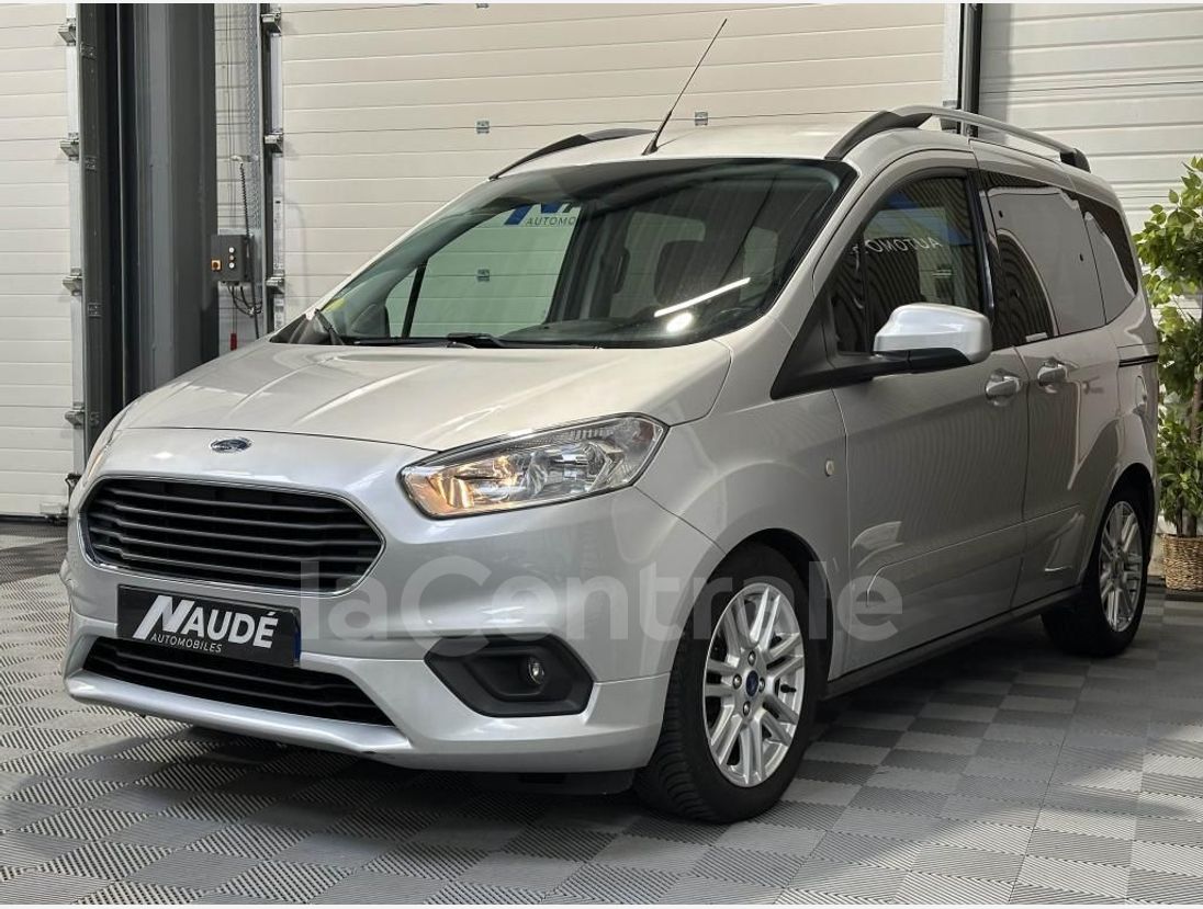 Ford Transit Courier 