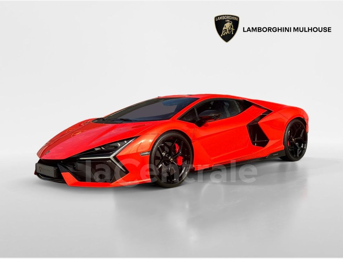 Lamborghini Revuelto 2025