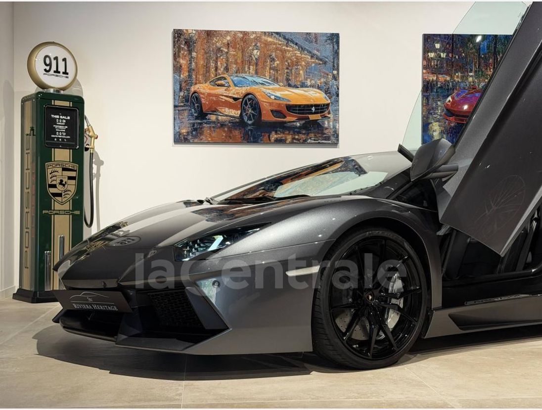 Lamborghini Aventador 2014