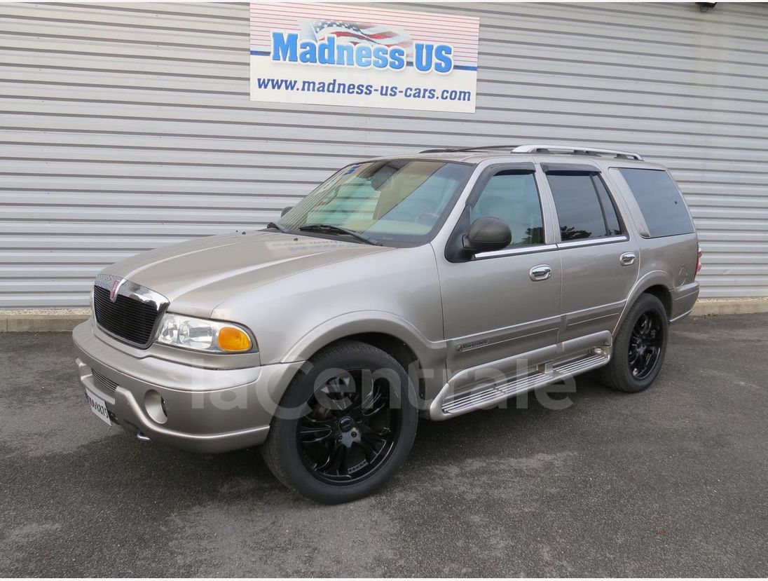 Lincoln Navigator 