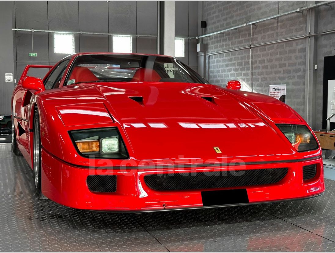 Annonce Ferrari f40 3.0 v8 480 1993 ESSENCE occasion - St laurent du var -  Alpes-Maritimes 06