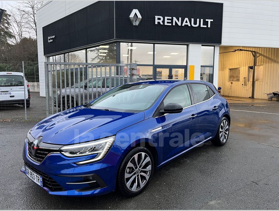 Annonce Renault megane iv (2) 1.5 blue dci 115 techno edc 2023 DIESEL  occasion - St front de pradoux - Dordogne 24