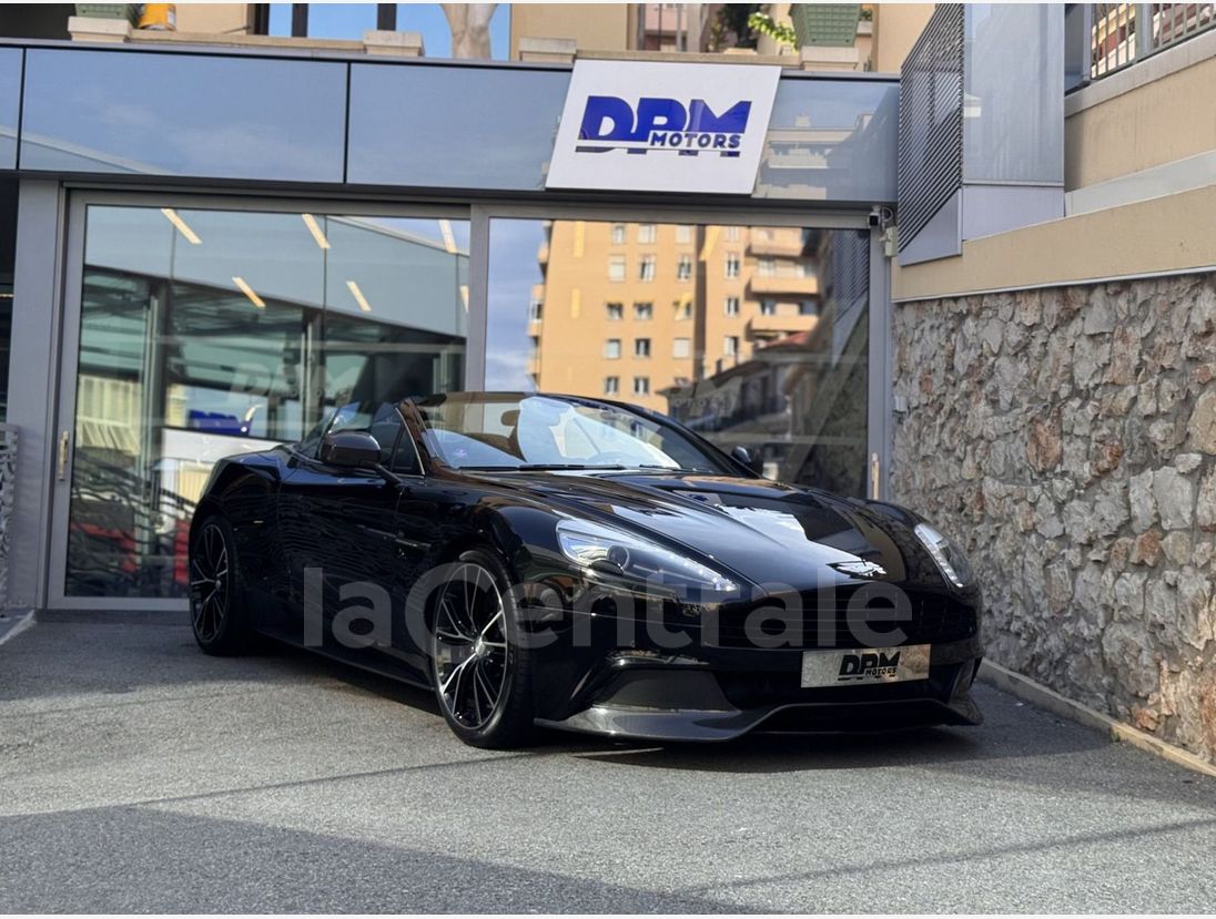 Aston Martin Vanquish 