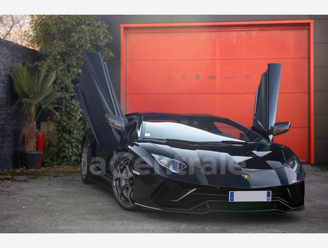 Lamborghini Aventador 2022