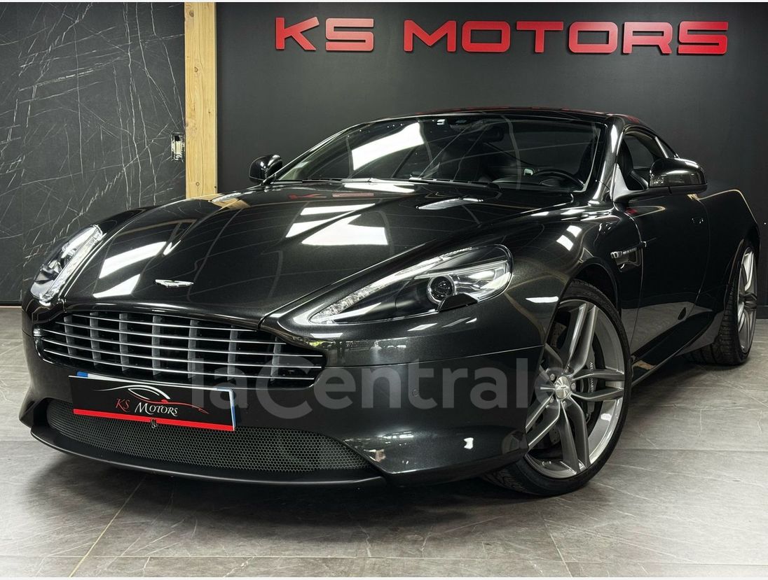 Aston Martin Db9 