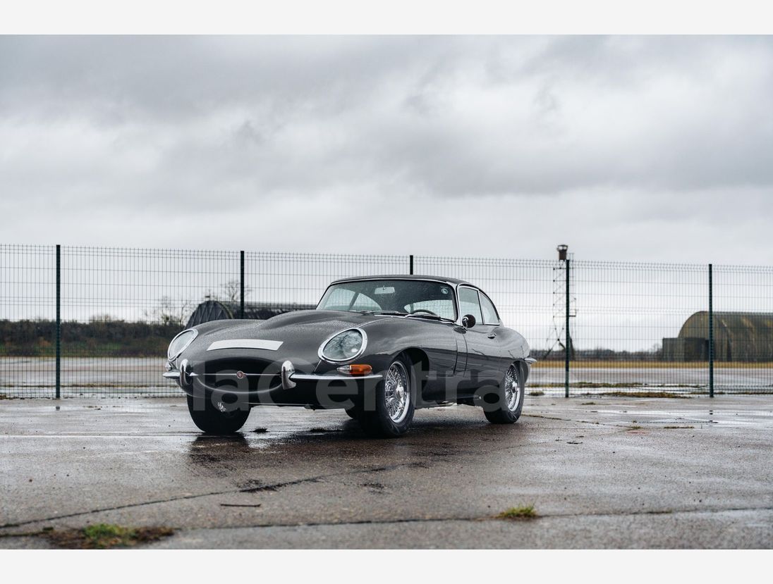 Jaguar Type E 