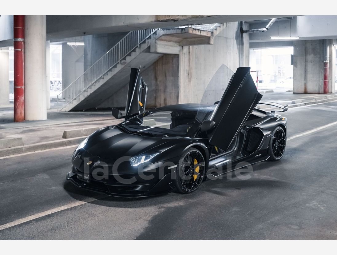 Lamborghini Aventador 