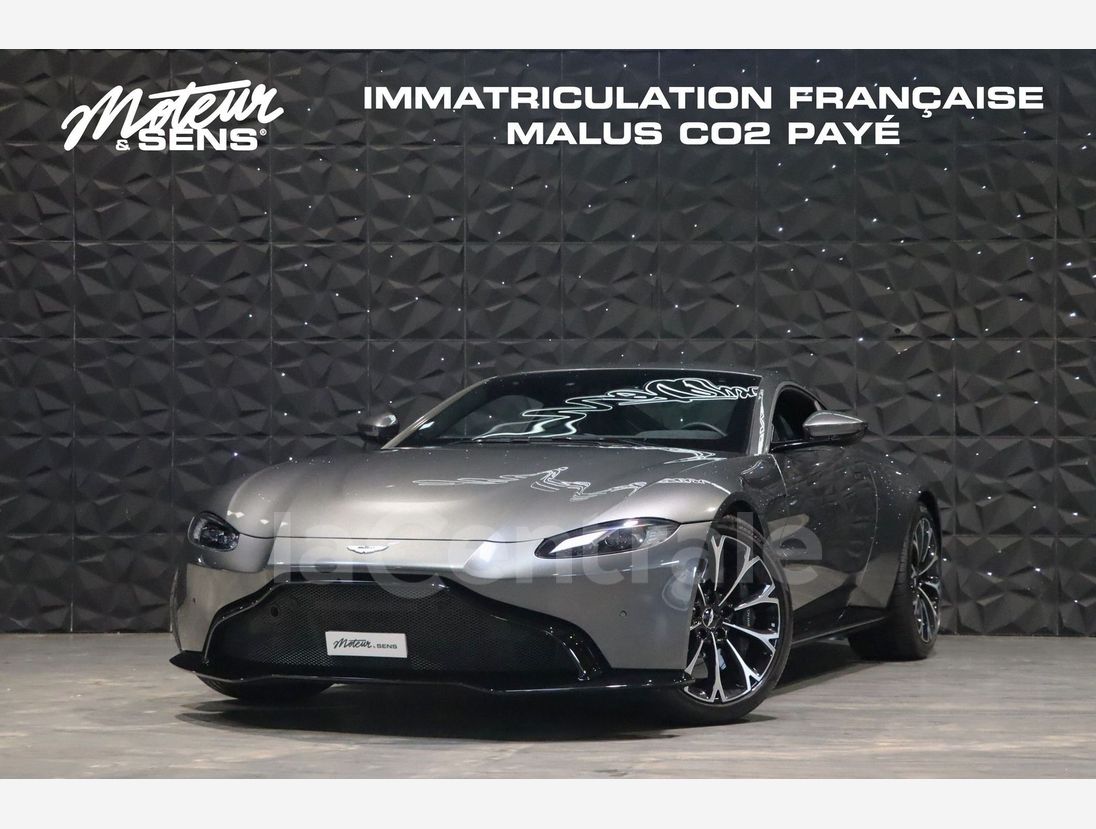 Aston Martin V8 