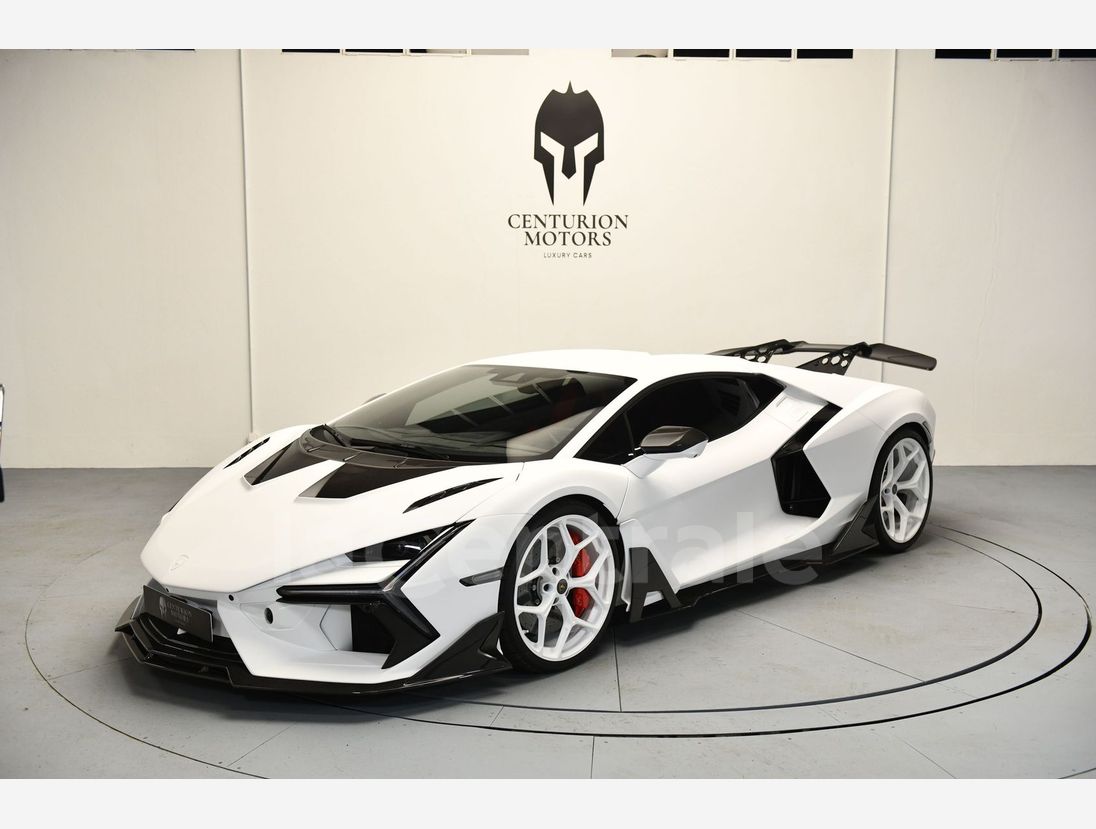 Lamborghini Revuelto 2026
