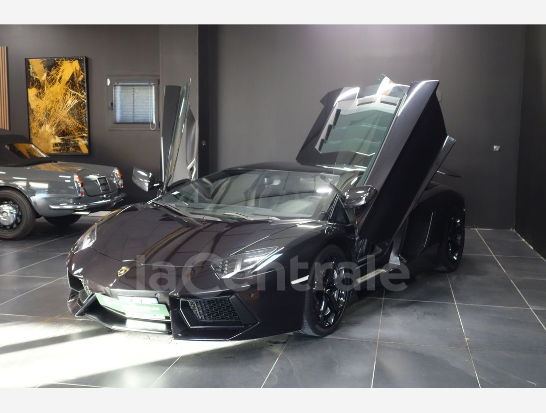 Lamborghini Aventador 2013