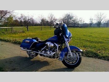 HARLEY DAVIDSON EL GLIDE STANDART 1450