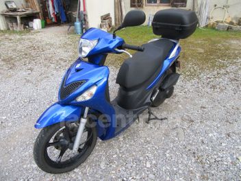 SUZUKI SIXTEEN 125