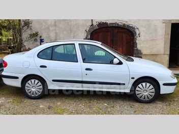 RENAULT MEGANE (2) CLASSIC 1.6 16S EXPRESSION