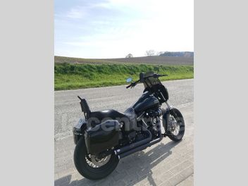 HARLEY DAVIDSON DYNA STREET BOB 1584 NOIR