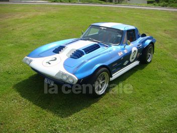 CHEVROLET CORVETTE C2 C2 250 V8 STING RAY