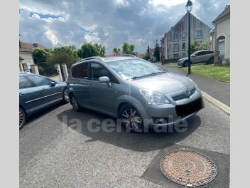 TOYOTA COROLLA VERSO 2 II 136 D-4D FAP LINEA LUNA 5PL