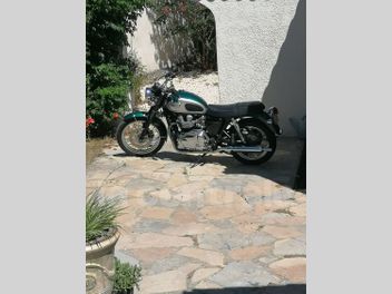 TRIUMPH THUNDERBIRD 900