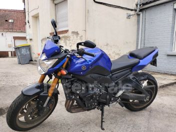 YAMAHA FZ8 800