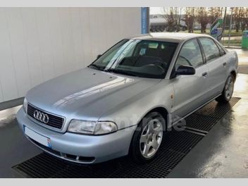 AUDI A4 1.6 PREMIA