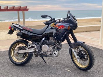 HONDA NX DOMINATOR 650