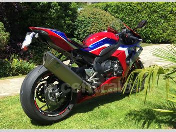 HONDA CBR 1000 RR FIRE BLADE