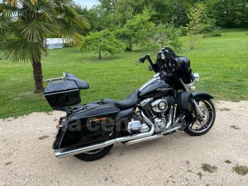 HARLEY DAVIDSON STREET GLIDE 1584 NOIR