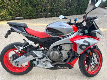 APRILIA TUONO 660