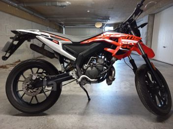 DERBI SENDA 50 R X-RACE