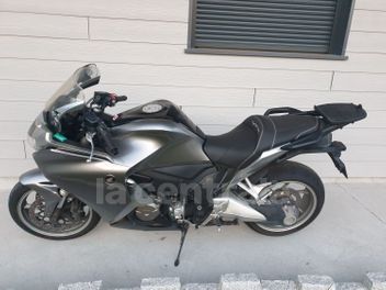 HONDA VFR 1200 F