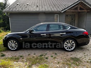 INFINITI M30 30D S PREMIUM