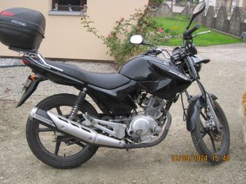 YAMAHA YBR 125