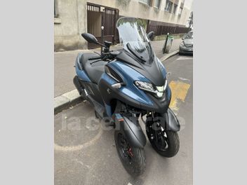 YAMAHA TRICITY 300