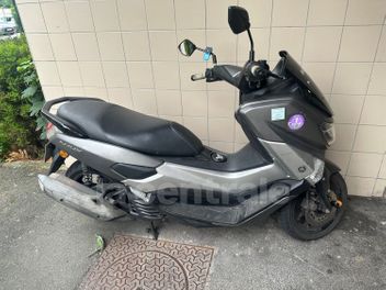 YAMAHA NMAX 125