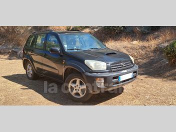 TOYOTA RAV 4 (2E GENERATION) II (2) 115 D-4D VX 5P